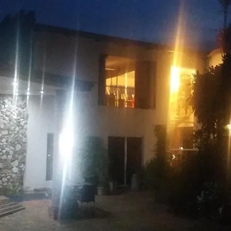 Serendipity Country House Amanzimtoti Exterior photo
